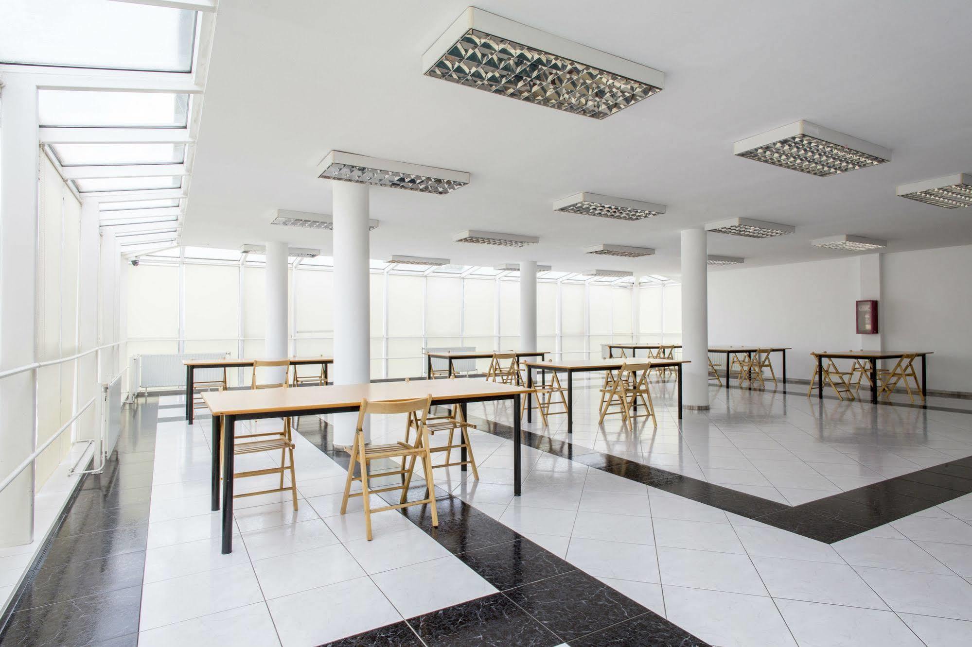 Residencia Universitaria Resa Siglo XXI Culleredo Buitenkant foto